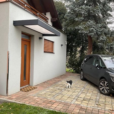 Apartman U Lesa Nové Jirny المظهر الخارجي الصورة